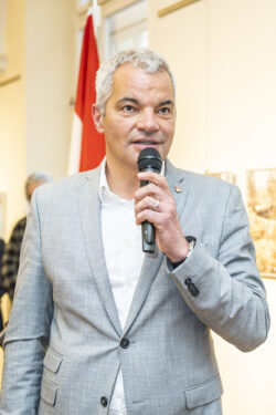 AusstellungseroeffnungRathaus am 30.03.2022