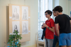 Eröffnung Spuren und Visionen BRG Körösi Jugendgalerie im Grazer Rathaus