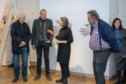 Ausstellungseröffnung Galaxienumarmung im Zentrum von Mirko Maric