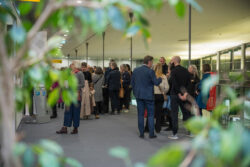 Ausstellung Schreibweisen von Birgit Fedl-Dohr in der Galerie am Flughafen Graz