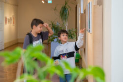 Eröffnung der Ausstellung Unsere Lieblingswerke der Volksschule Murfeld in der Jugendgalerie im Grazer Rathaus