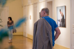 Eröffnung der Ausstellung Between the Lines von Anja Harrer und Nora Obergeschwandner in der Fotogalerie im Grazer Rathaus